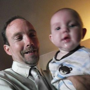 Meet your Posher, Dennis